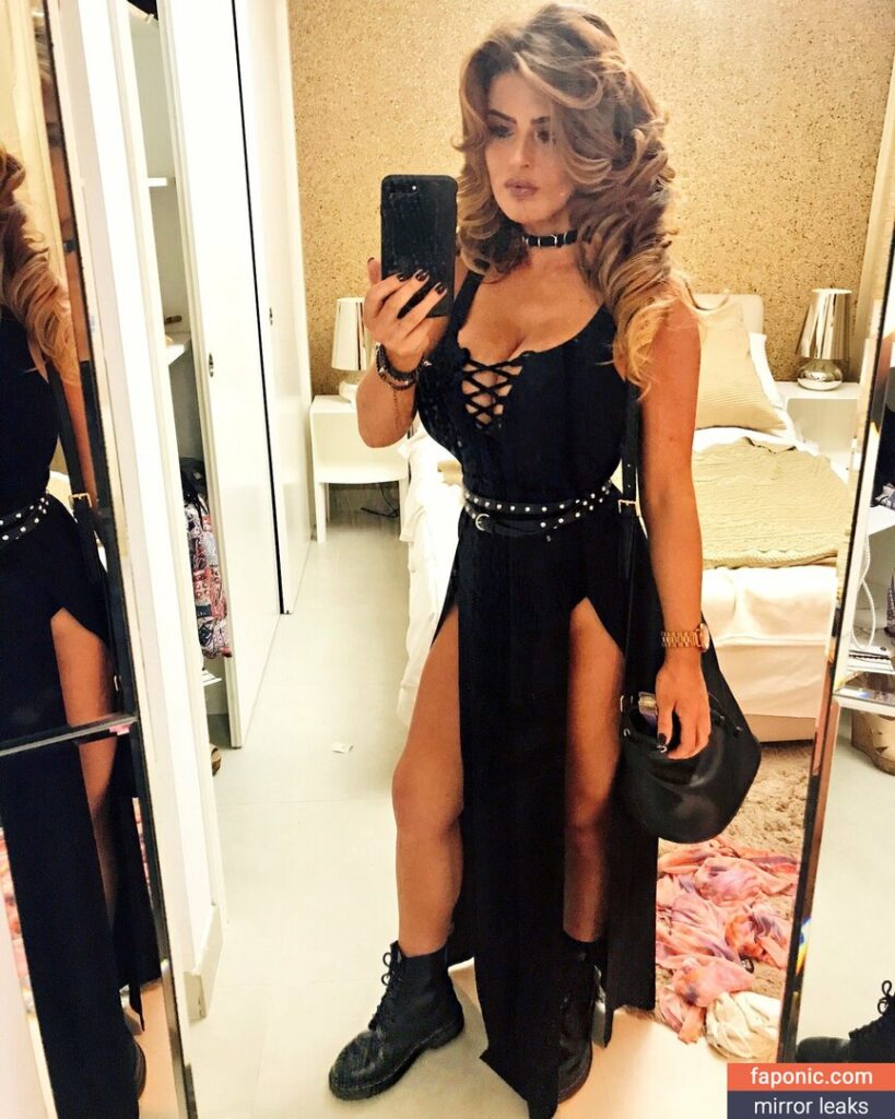 Robyn Alexandra leaked nude image 4534