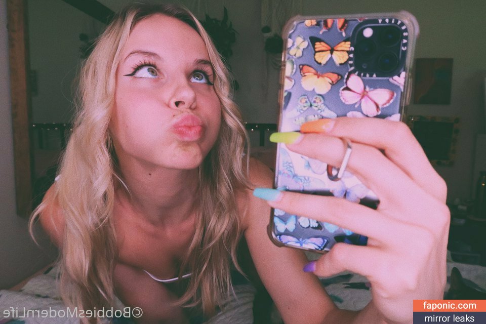 bobbiesmodernlife Nude Leaked OnlyFans Photo Picture