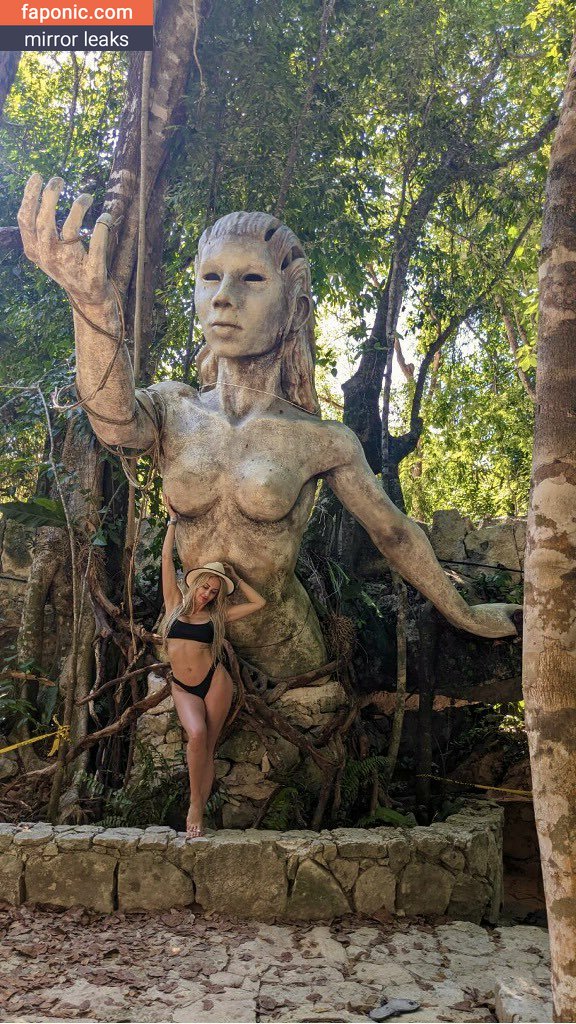 lamoreaux Nude Leaked OnlyFans Photo Picture