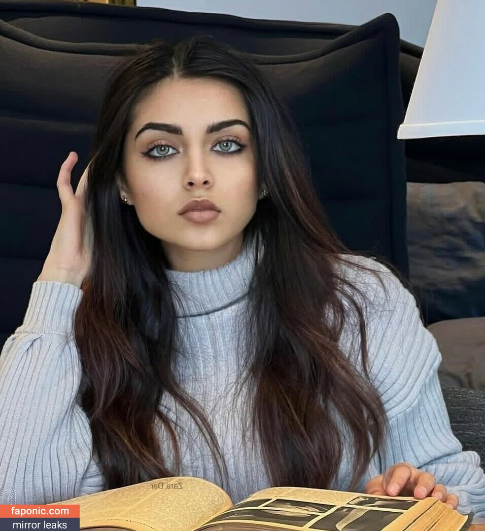 Mariam Hadid / @mariamhadid / OnlyFans Nude Photo #30.