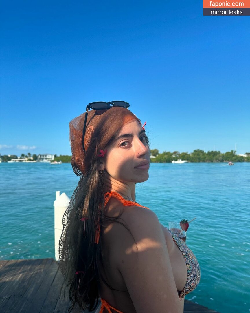 Lyss Savage