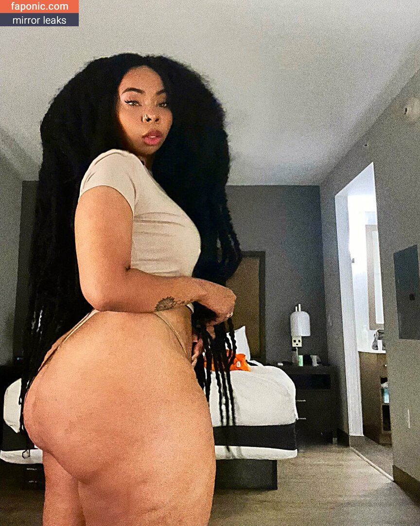 aria-artizte Nude Leaked OnlyFans Photo Picture