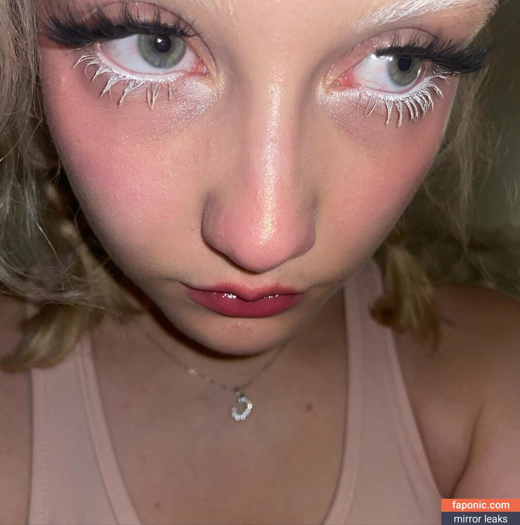 Chloe Moriondo / chloe-moriondo / OnlyFans leaked photo #30.