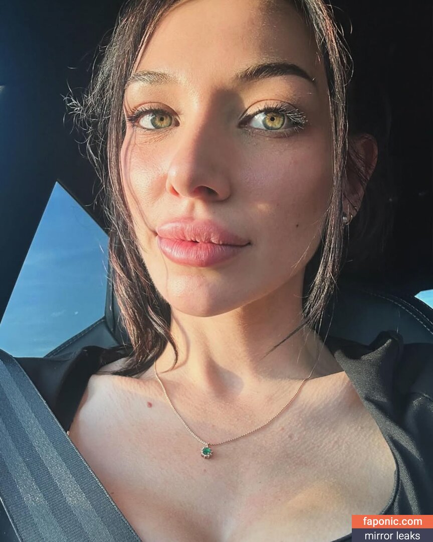 Delina / delinaofficial / OnlyFans leaked nude photo #30