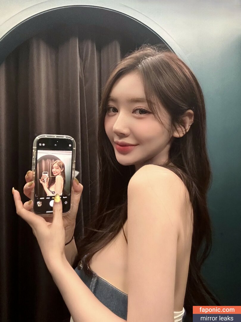 Ella Thompson / @ella.t / OnlyFans Nude Leaked Photo #20