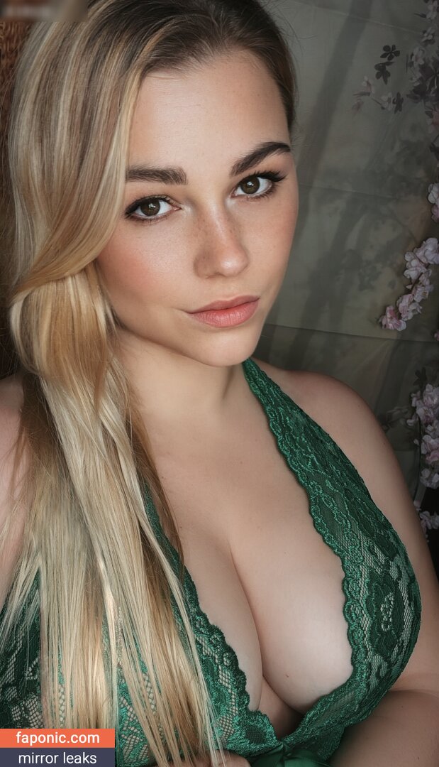 emmadizzy/Emma_arty Nude Leaked OnlyFans Photo Picture