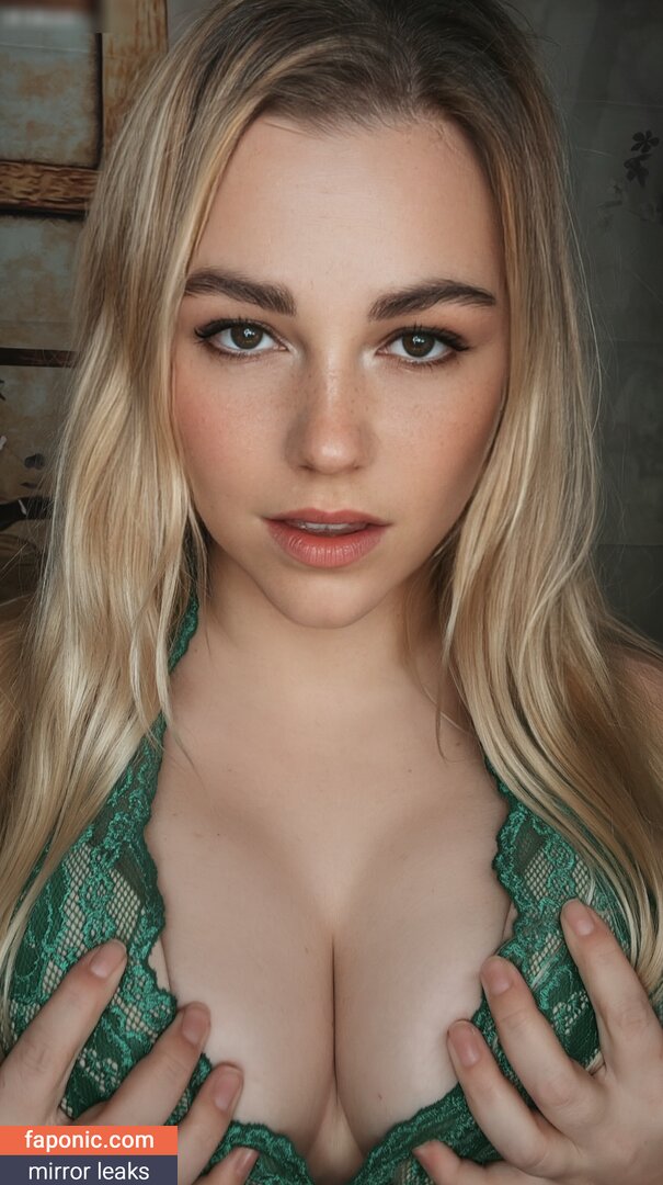 emmadizzy/Emma_arty Nude Leaked OnlyFans Photo Picture