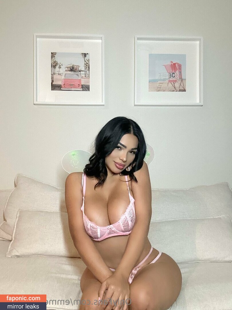 Emmeline Chavez / @emmelinechavez / OnlyFans Nude Leaked Photo #30.