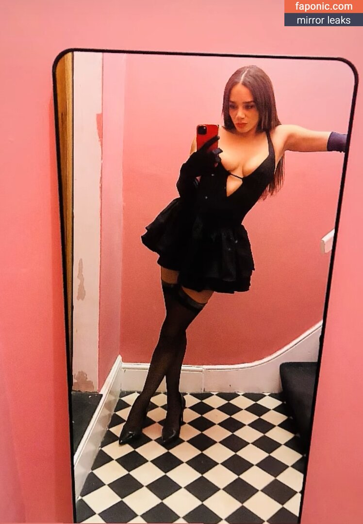 hannah-john-kamen Nude Leaked OnlyFans Photo Picture