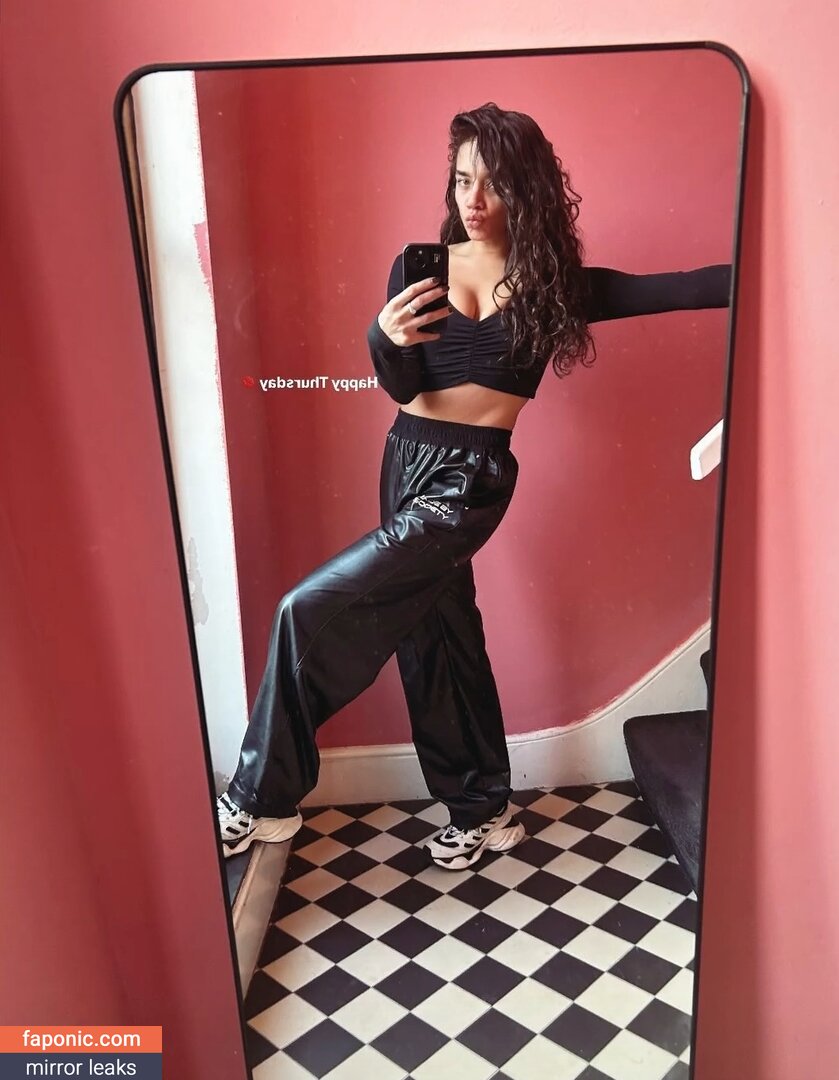hannah-john-kamen Nude Leaked OnlyFans Photo Picture