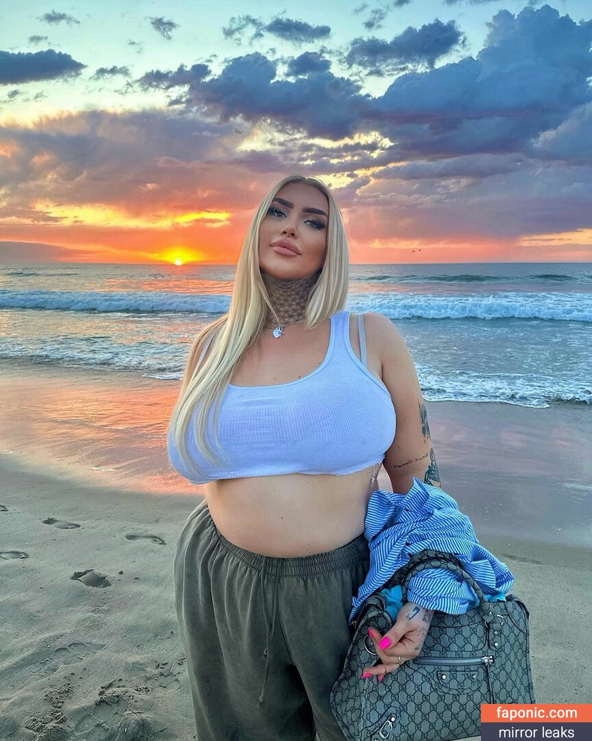 hotandselfish Nude Leaked OnlyFans Photo Picture