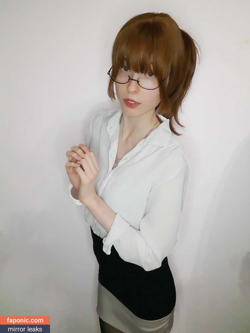 Kiki Glitter / kikiglitter123 / OnlyFans Nude Cosplay Photo #0287