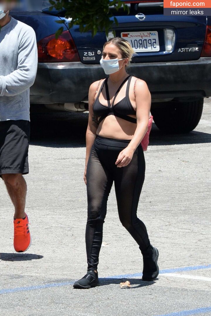 Lady Gaga / lady-gaga-official / OnlyFans leaked nude photo #30.