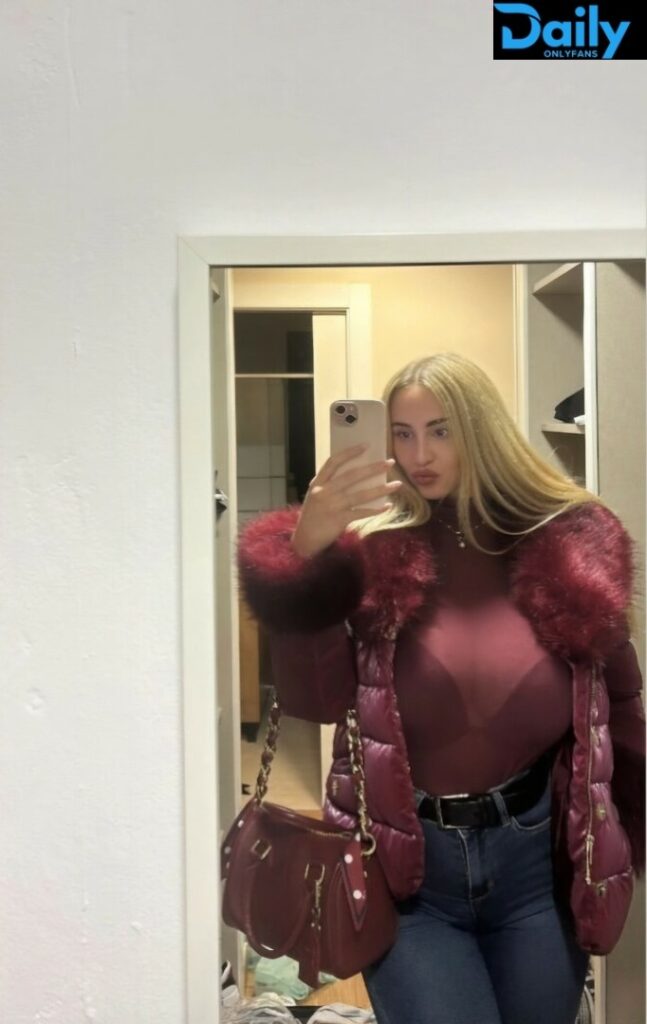 Maria Arreghini leaked nude picture 1
