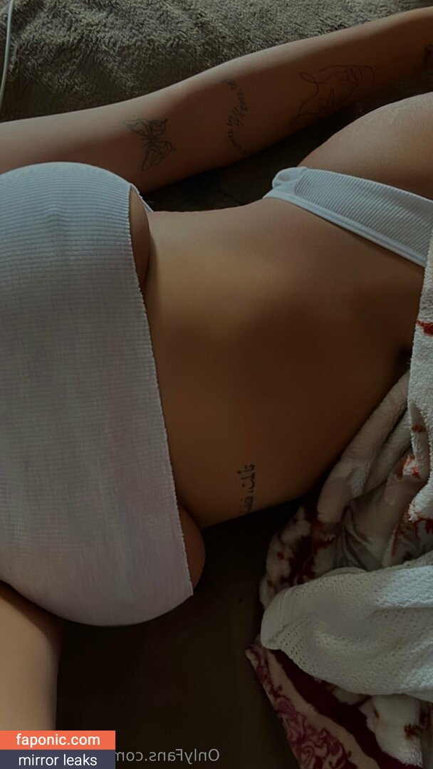 mishxrhodes Nude Leaked OnlyFans Photo Picture