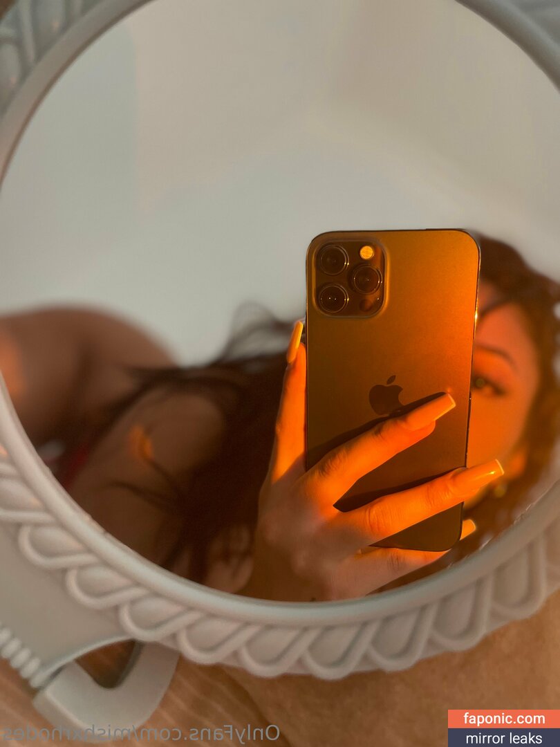 mishxrhodes Nude Leaked OnlyFans Photo Picture