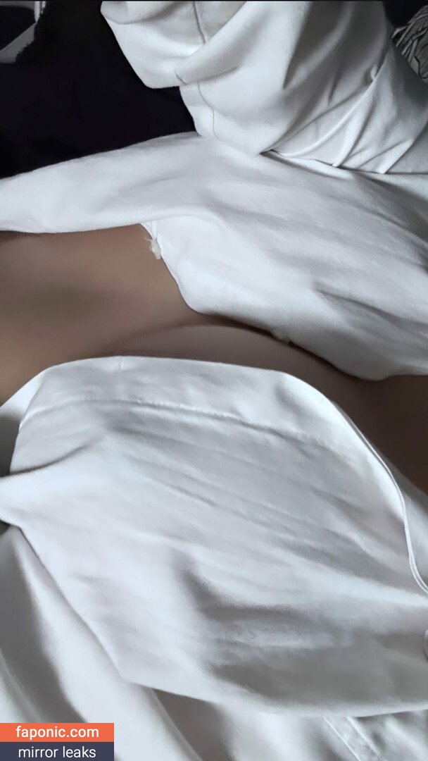 n.nuviaa Nude Leaked OnlyFans Photo Picture