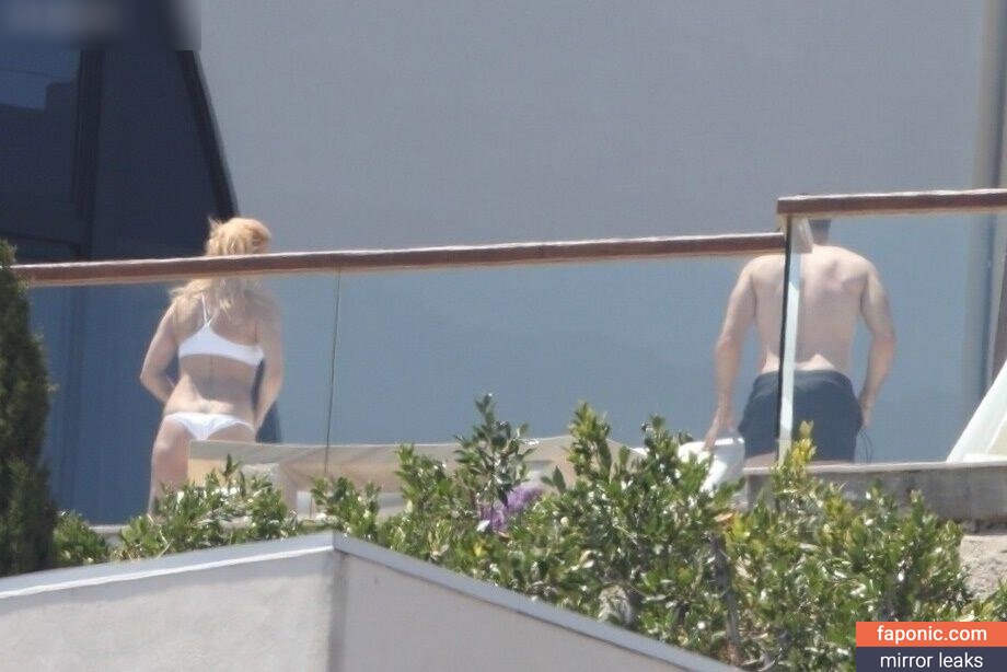 Pamela Anderson / pamela-anderson / OnlyFans leaked nude photo #30.