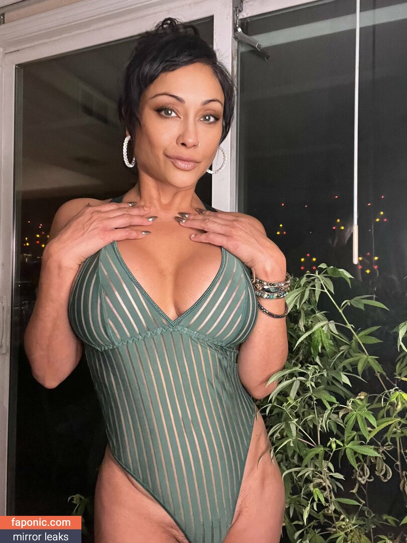 priya-anjali-rai Nude Leaked OnlyFans Photo Picture