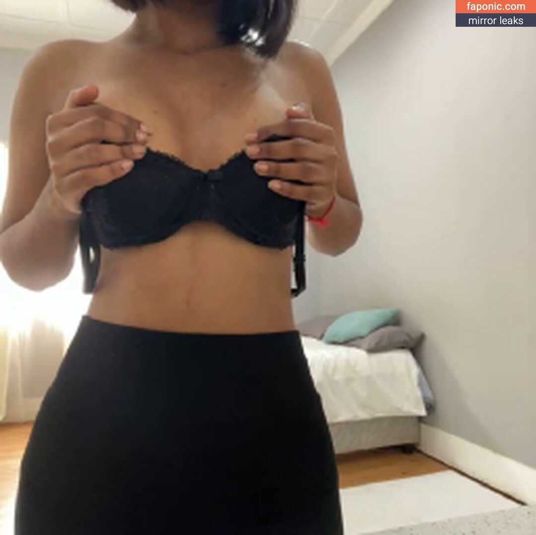 Sri Lankan / Unknown User / OnlyFans Nude Photo #30