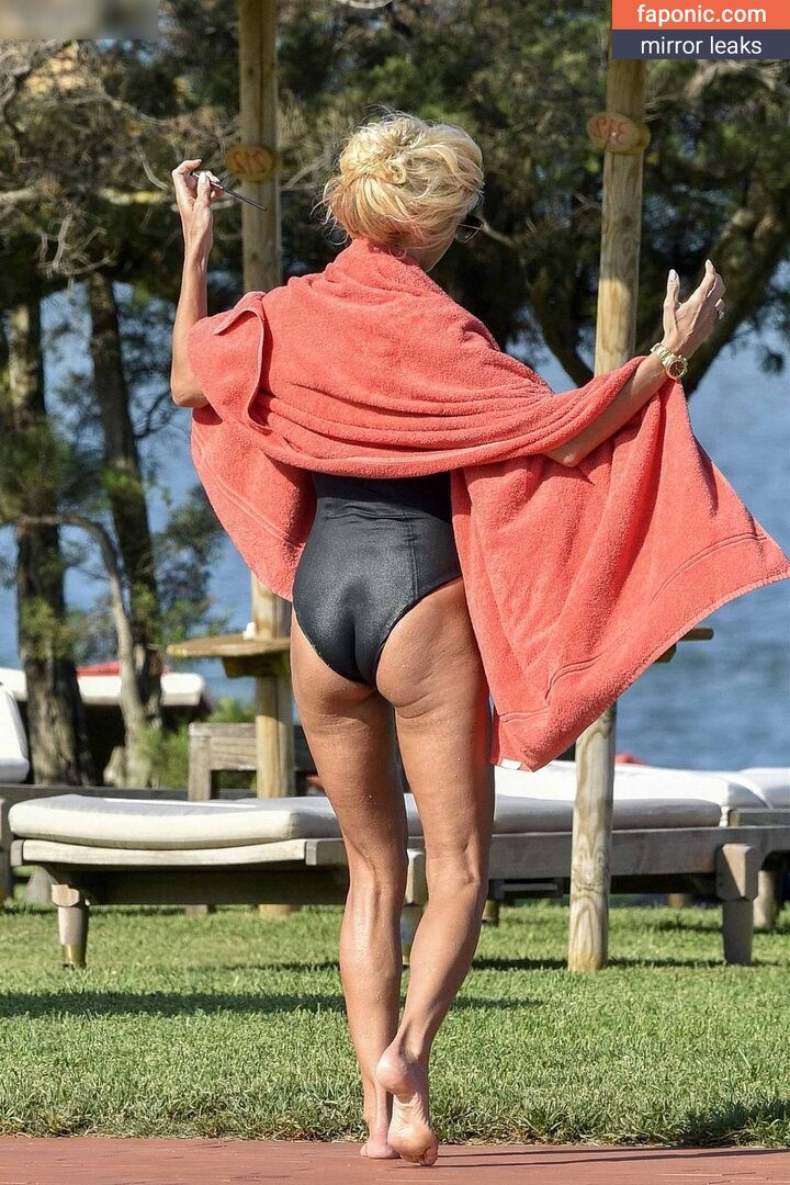 Victoria Silvstedt / @victoriasilvstedt / OnlyFans leaked nude photo #30.