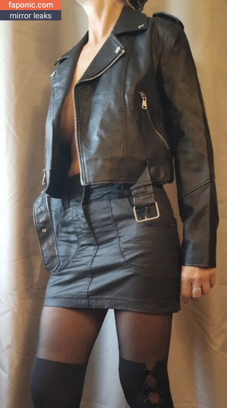 Vinted/eBay Nude Leaked OnlyFans Photo Picture