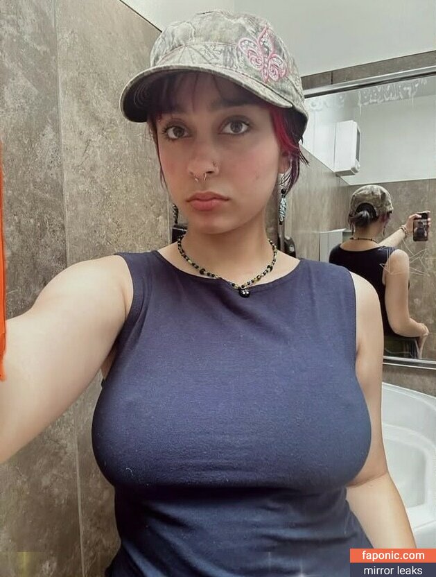 Osie / osie_0007 / OnlyFans leaked nude photo