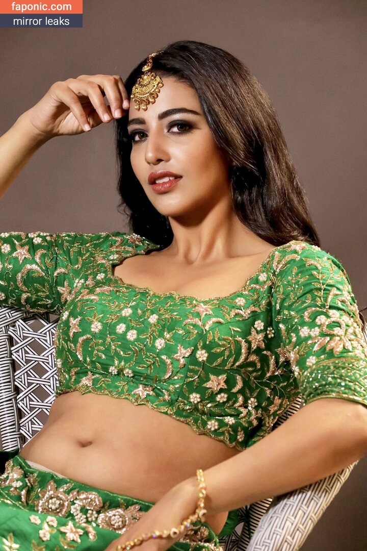 Daksha Nagarkar leaked nude image 1