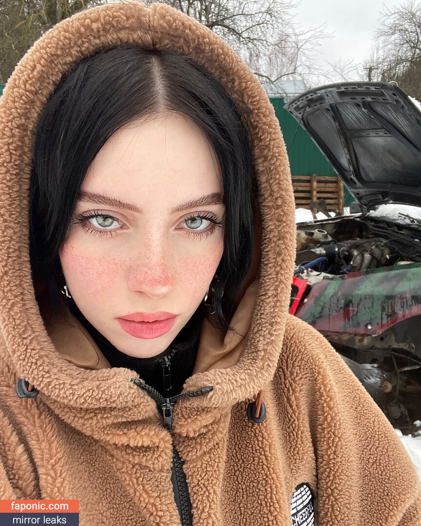 Irina Minkina
Billie Eilish