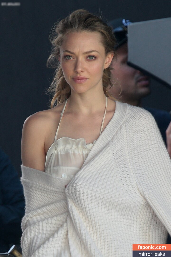 Amanda Seyfried / @amandaseyfried / OnlyFans leaked nude photo