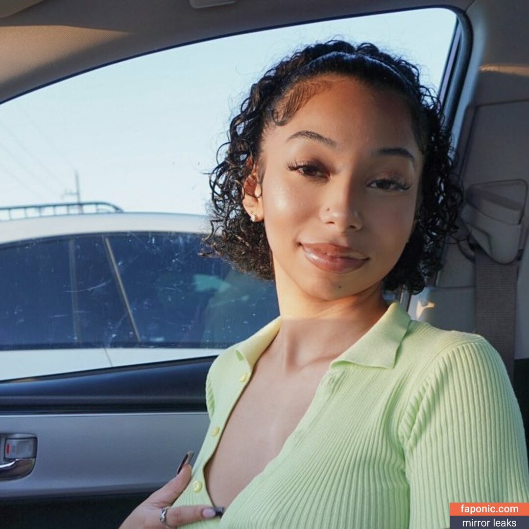 Angie Smith / angiestraphouse / OnlyFans leaked nude photo