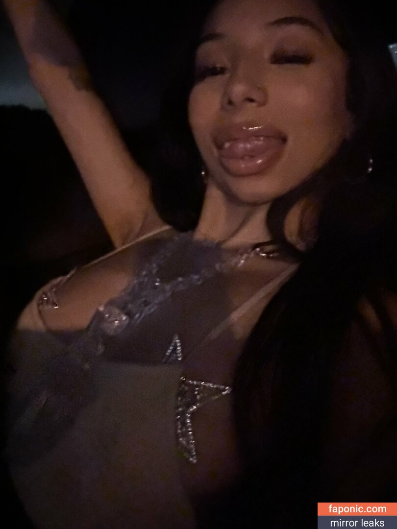 Angie Smith / angiestraphouse / OnlyFans leaked nude photo