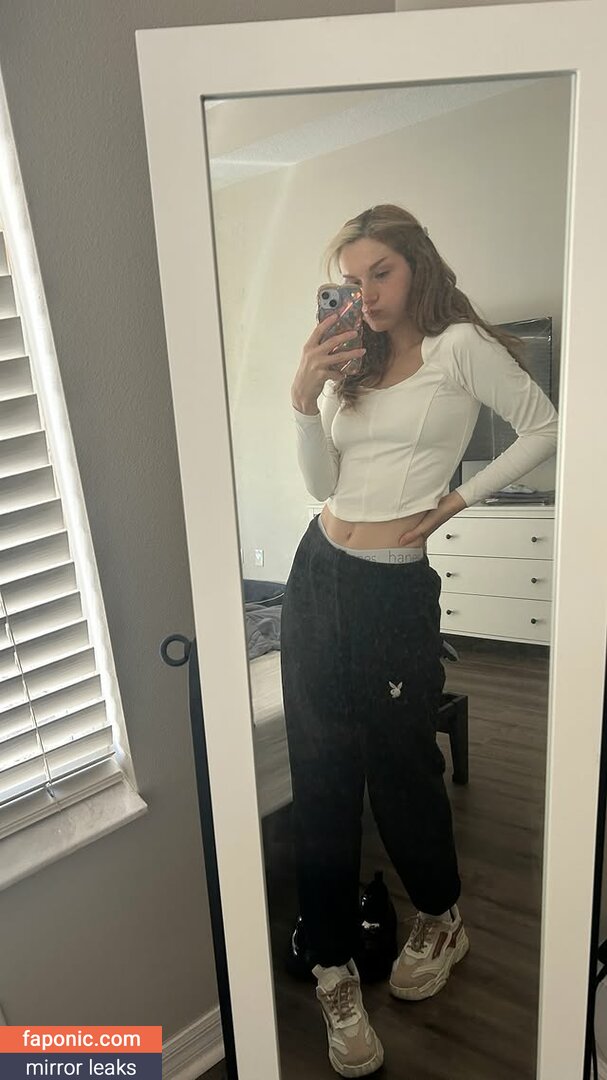 Busy B ASMR / busy-b-asmr / OnlyFans leaked nude photo