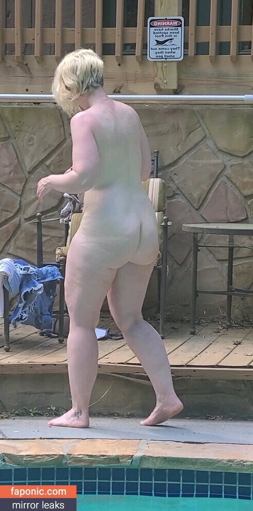 Cara Smith / carasboobs / OnlyFans leaked nude photo