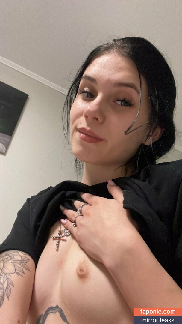 Emily Peachez / emilypeachez / OnlyFans leaked nude photo