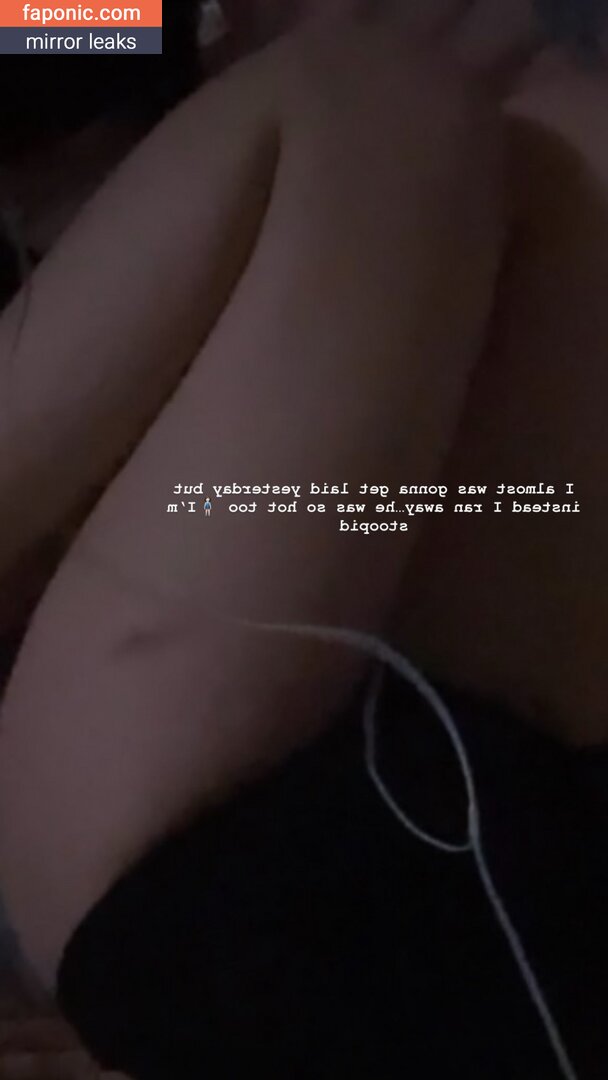 Halola / halola_0071 / OnlyFans leaked nude picture