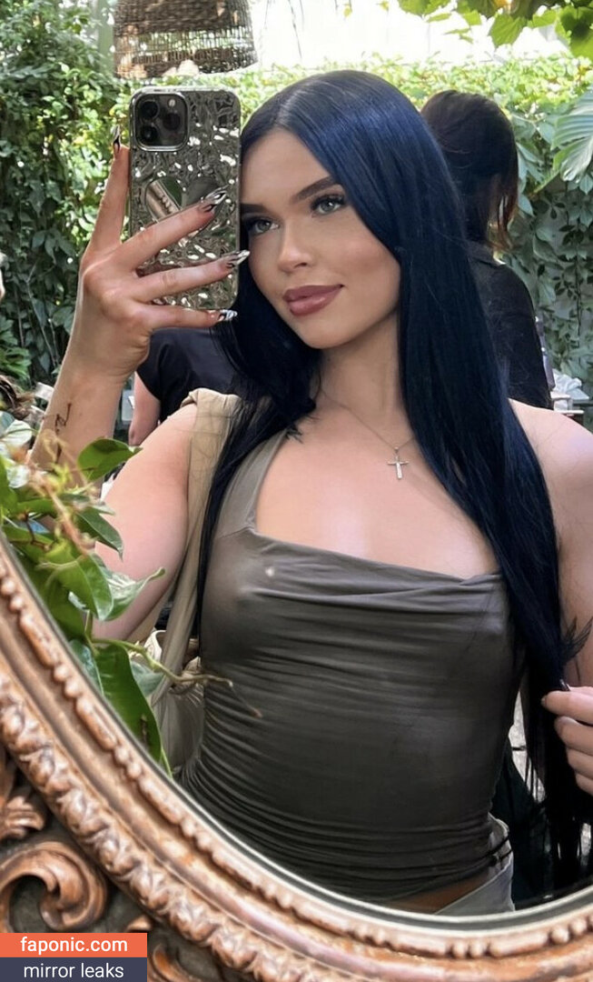 Hannah Grace / hannahgracee / OnlyFans leaked nude photo