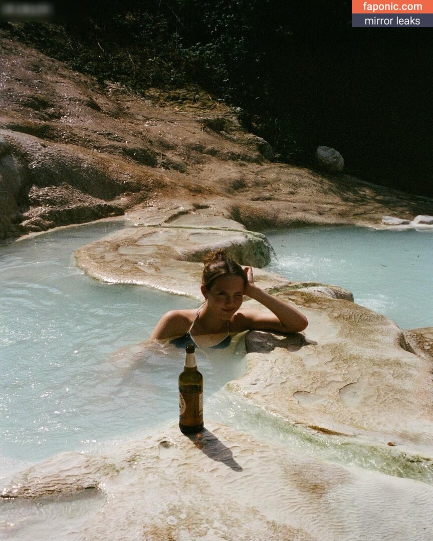 Iris Apatow / iris-apatow / OnlyFans leaked nude photo