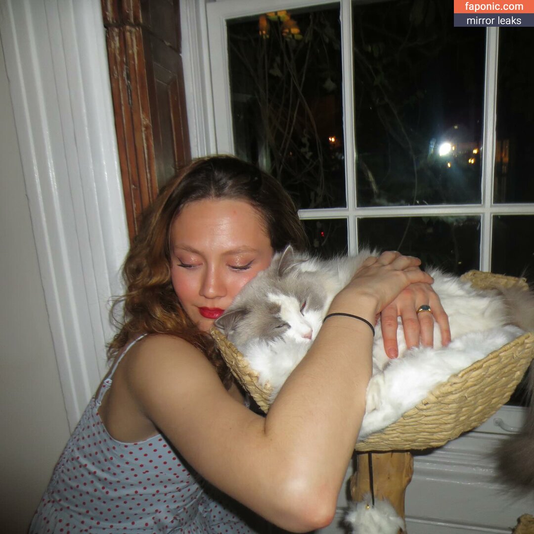 Iris Apatow / @irisapatow / OnlyFans leaked photo
