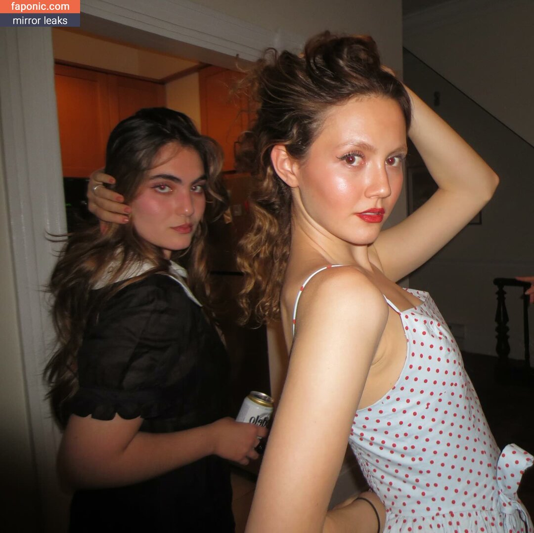 Iris Apatow / iris-apatow / OnlyFans leaked nude photo