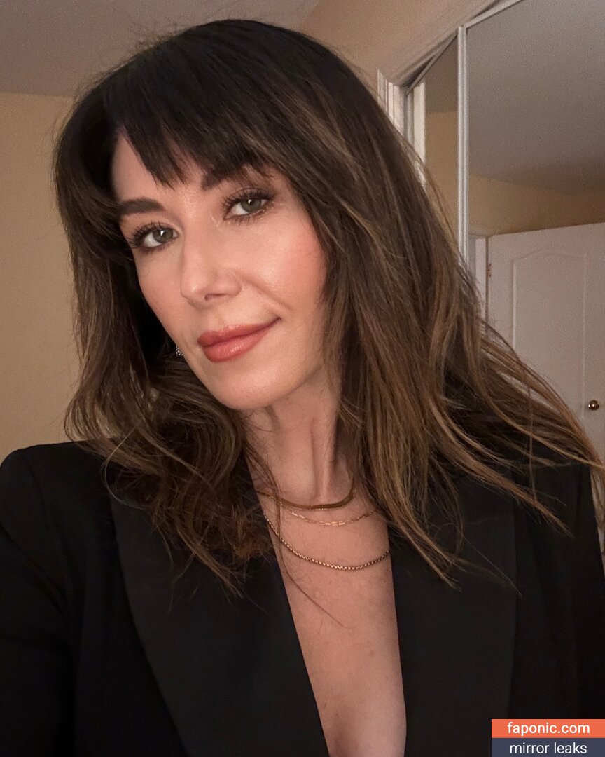 Jewel Staite / jewelstaite / OnlyFans leaked photo