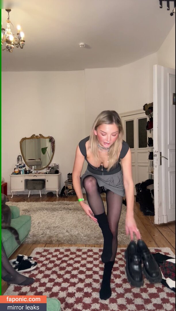 Julia Wulf / julia-wulf / OnlyFans leaked photo