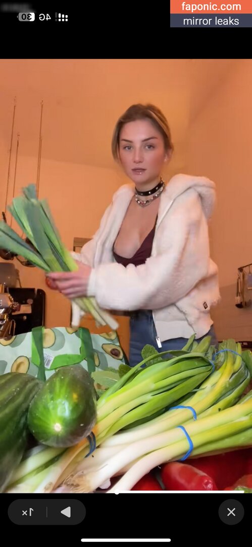 Julia Wulf / julia-wulf / OnlyFans leaked photo