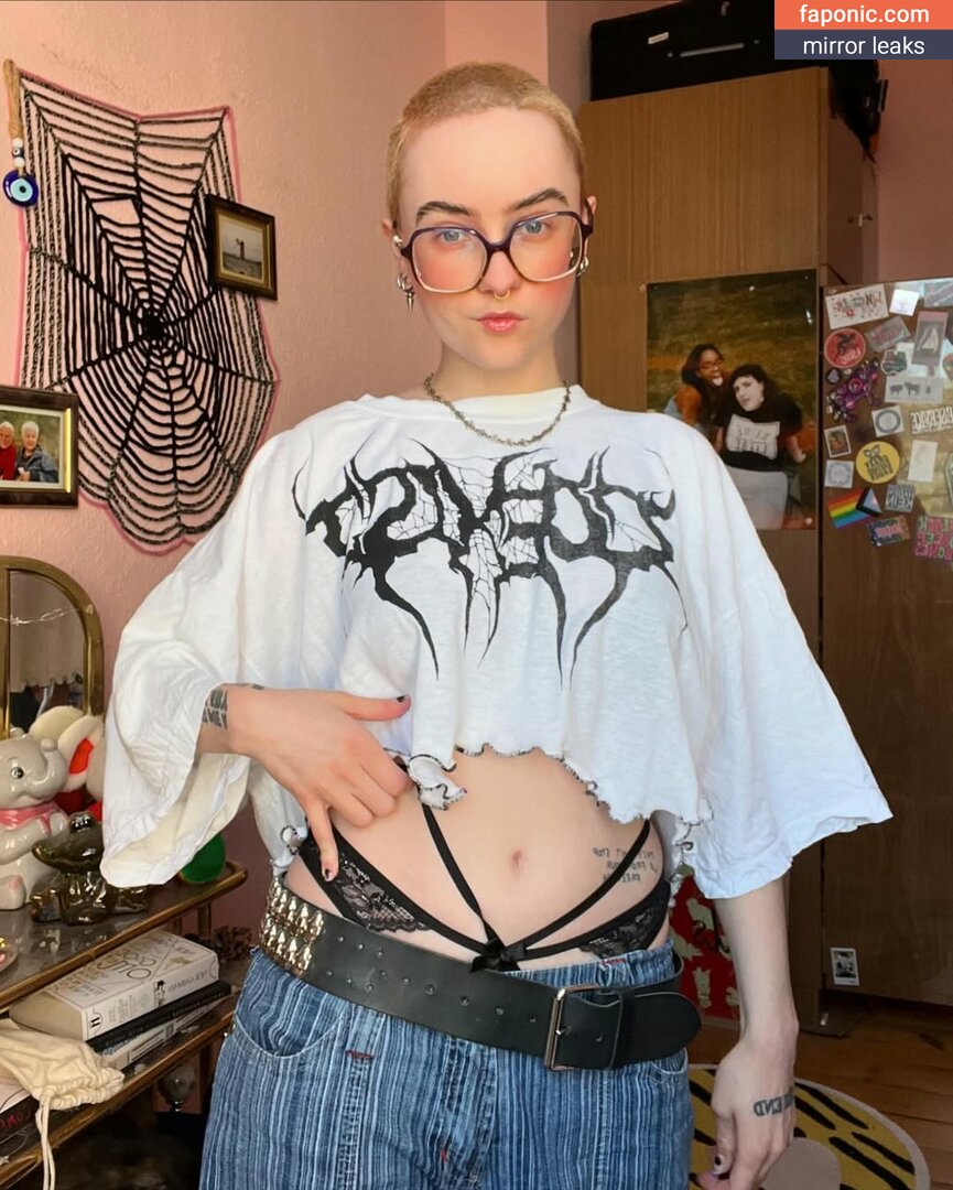 Kat / kat-13ptx-133ptx / OnlyFans leaked nude photo