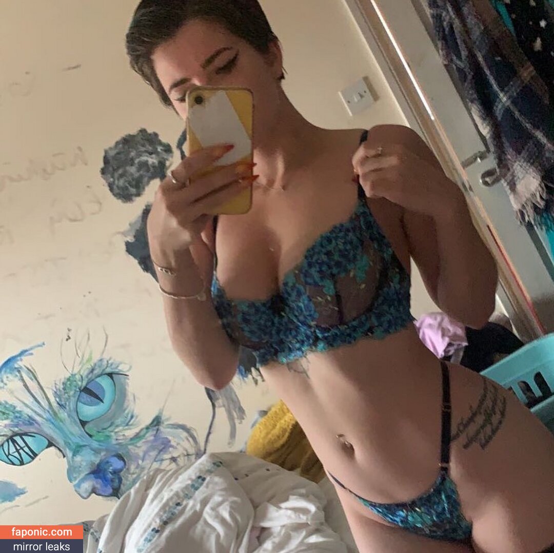 Kat Hami / kat.hami / OnlyFans leaked nude photo