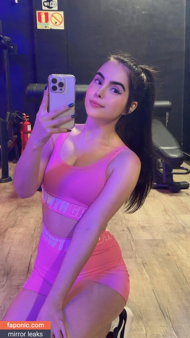 Larissa Costa / larissa-costa / OnlyFans leaked nude photo