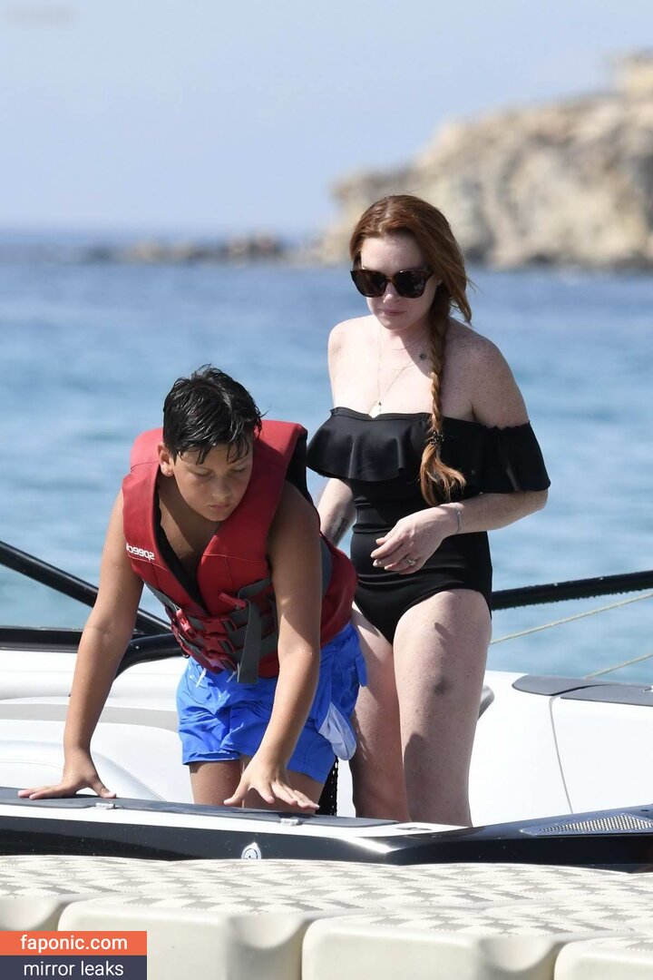 Lindsay Lohan / lindsay-lohan / OnlyFans leaked nude photo