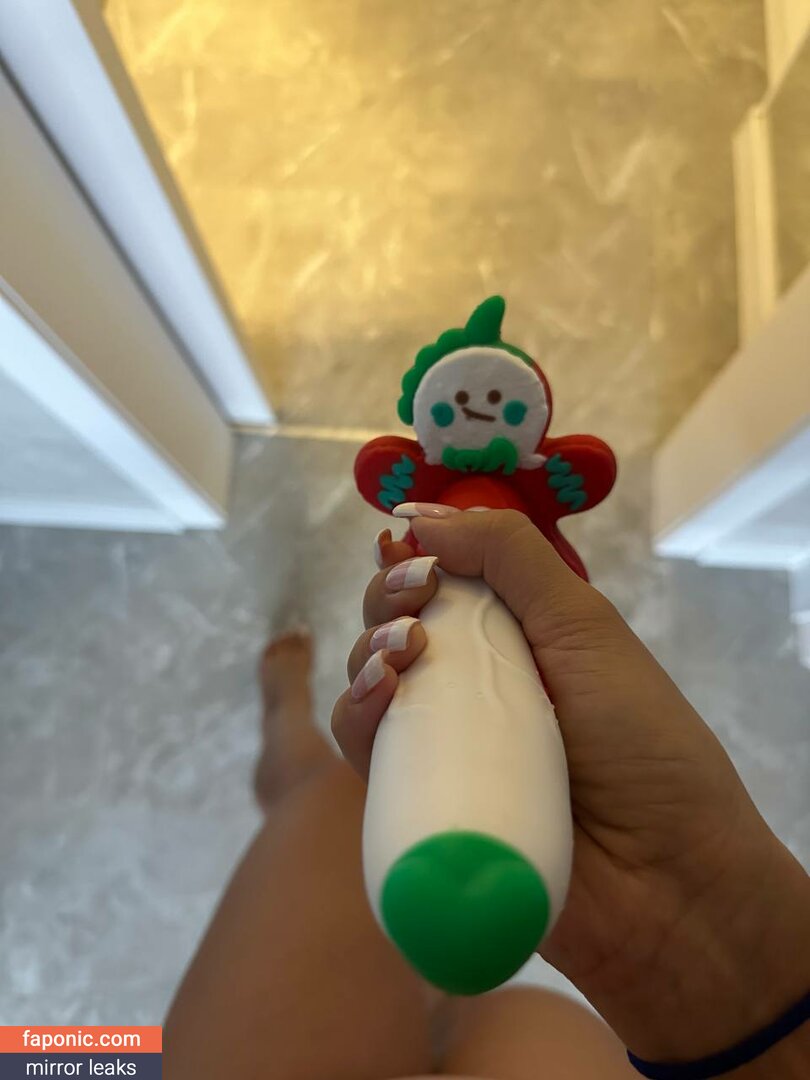 Mindi Yarova / mindiyarova11 / OnlyFans leaked nude photo