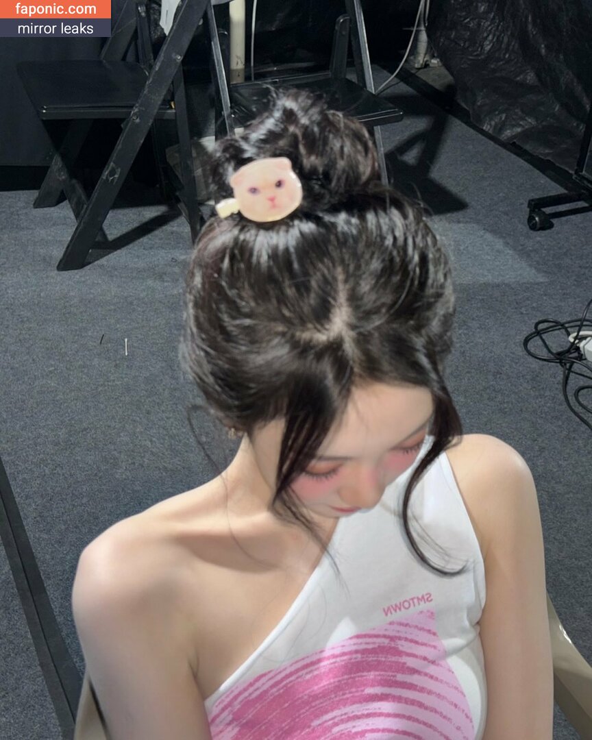 Ningning / @ningningofficial / OnlyFans leaked photo