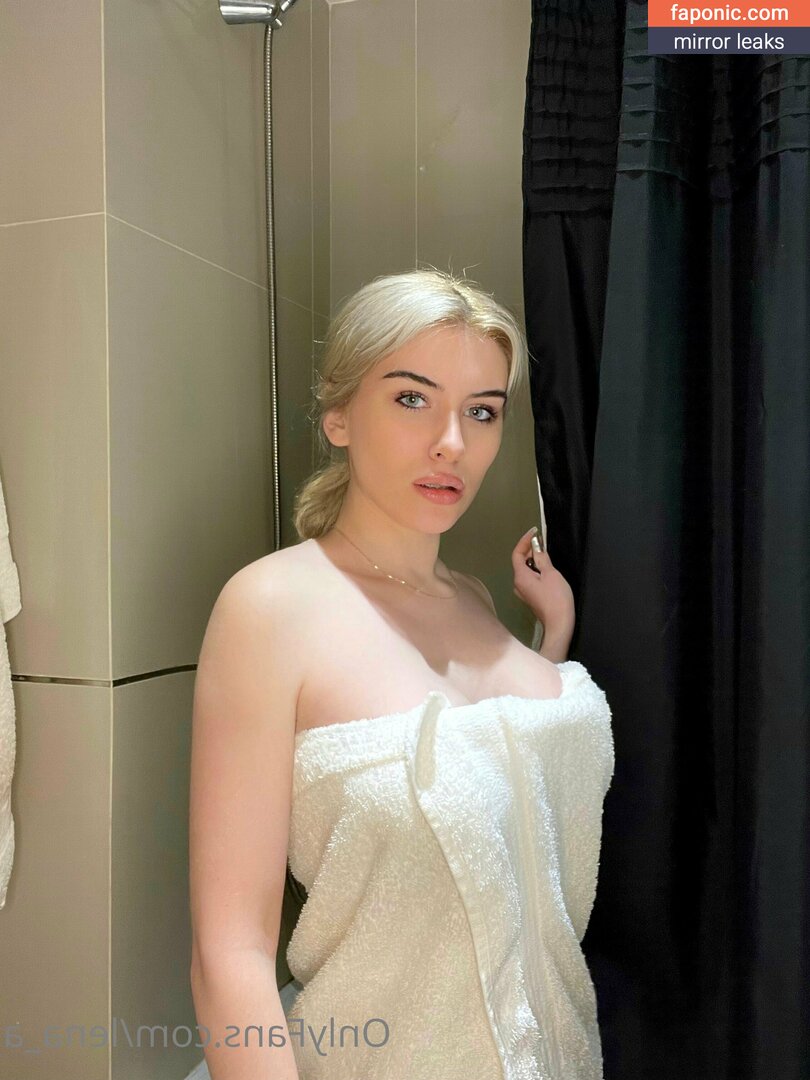 Olivia Collins / lena_a / OnlyFans nude leaked photo
